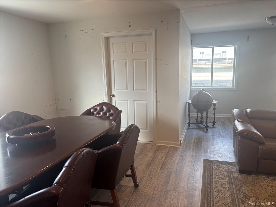 DE Listing image placeholder