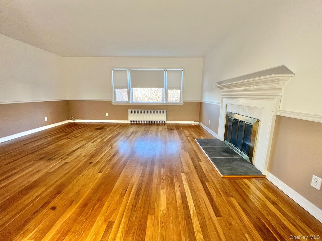Empty room, Fireplace, Interior, Wood Texture Flooring