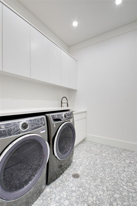 DE Listing image placeholder