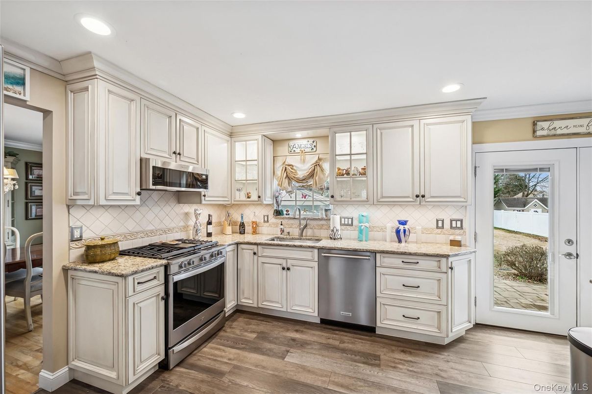 DE Listing image placeholder