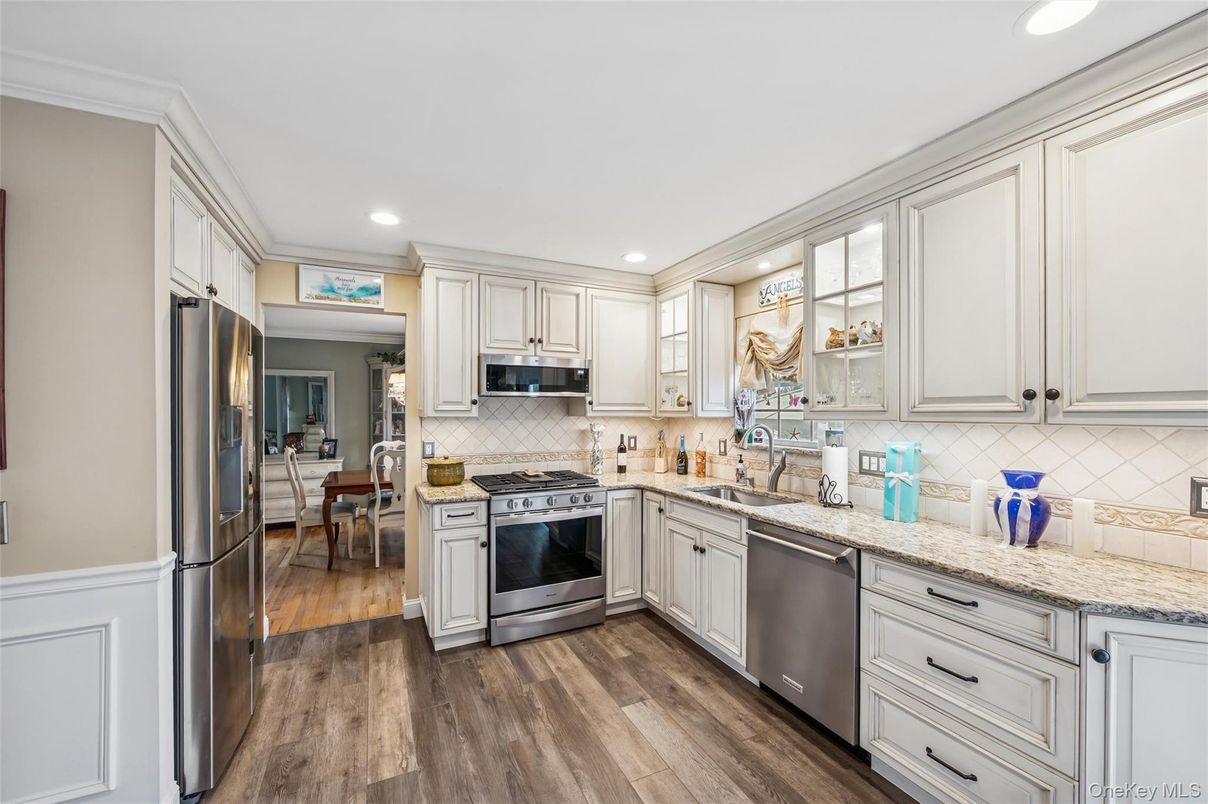 DE Listing image placeholder