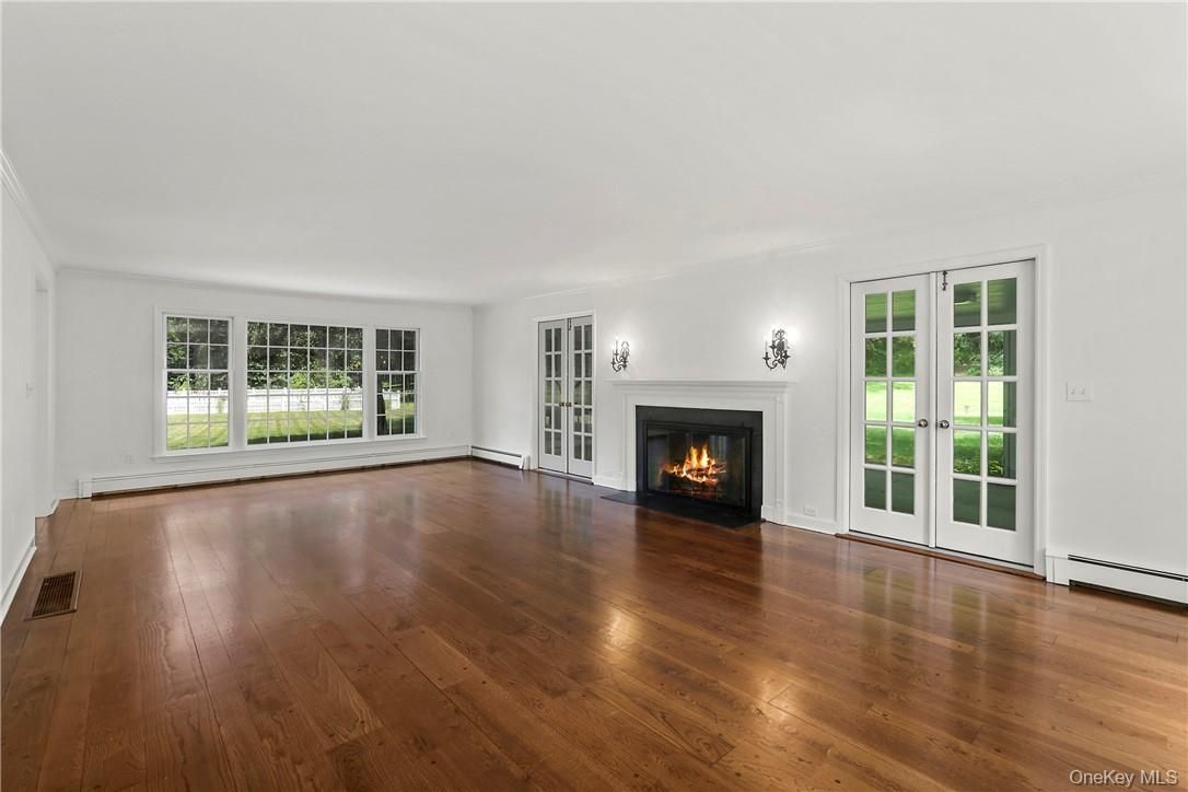 Empty room, Fireplace, Interior, Wood Texture Flooring