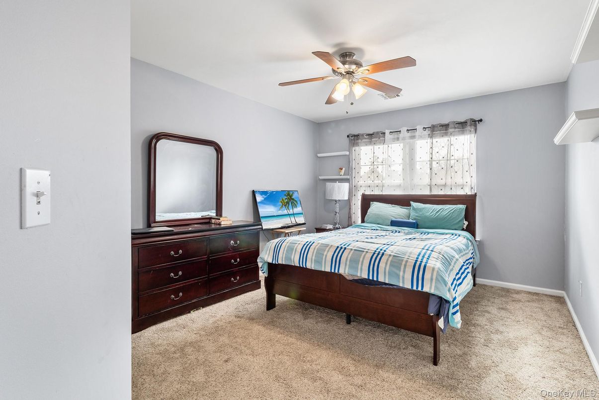 DE Listing image placeholder