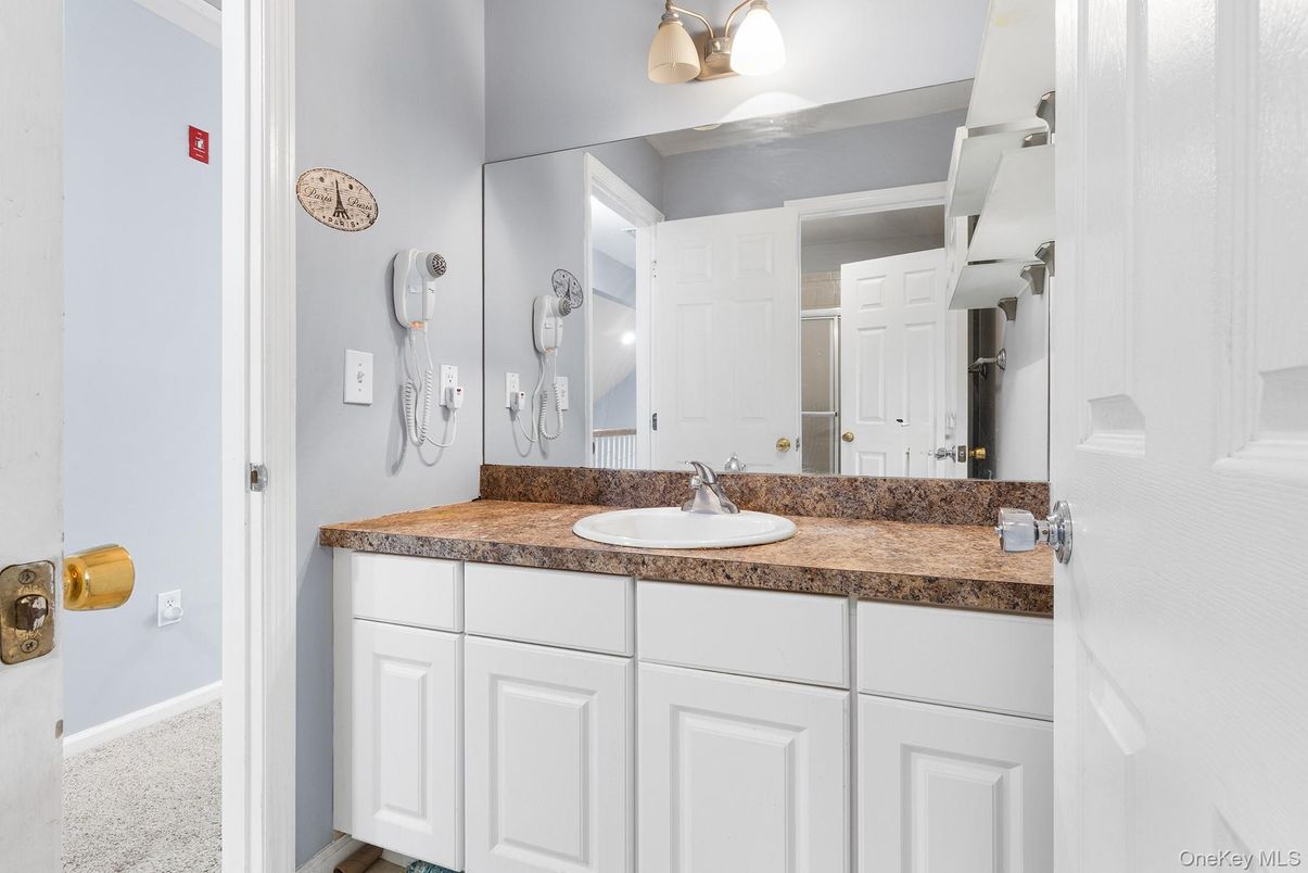 DE Listing image placeholder