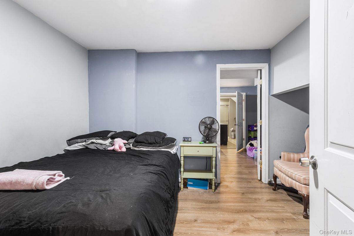 DE Listing image placeholder