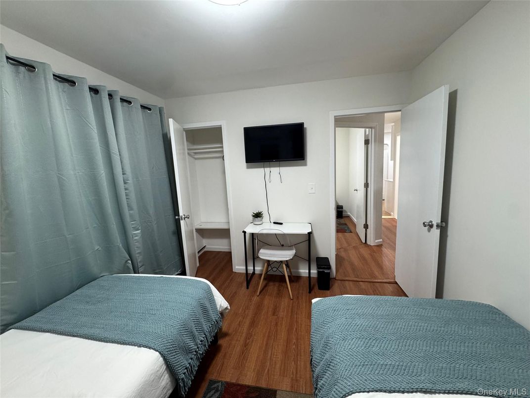 DE Listing image placeholder