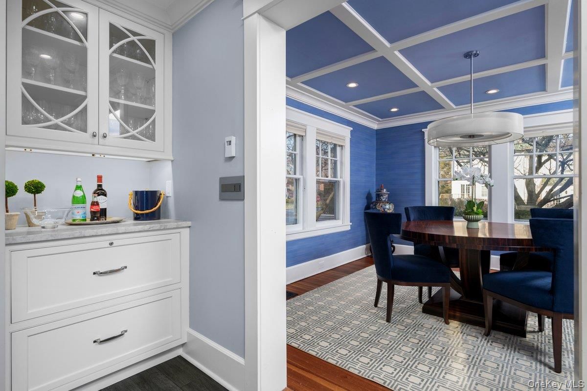Dining room, Interior, Pendant Lights, Recessed Lighting, Wood Texture Flooring