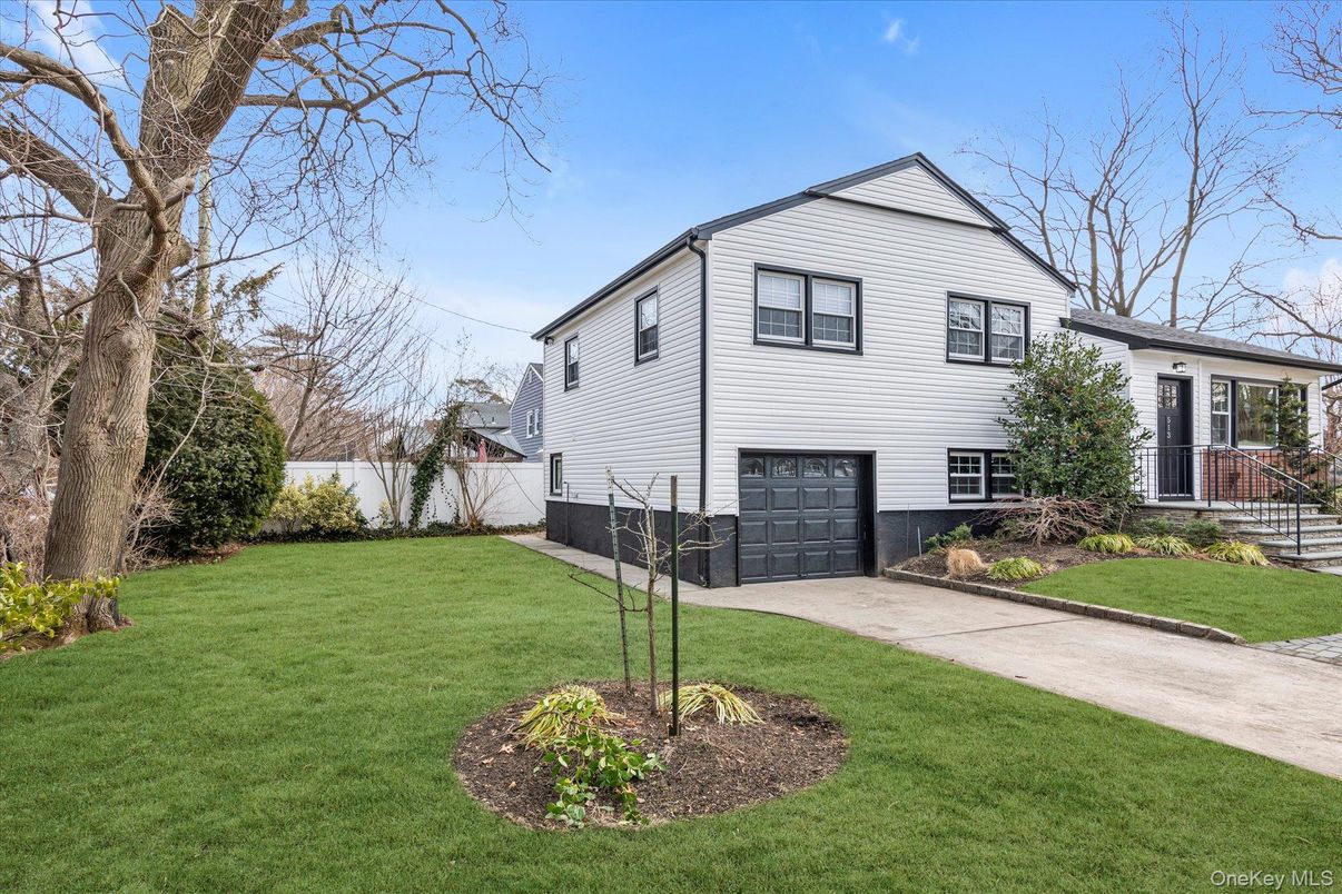 Attached, Backyard, Exterior, Facade, Farmhouse