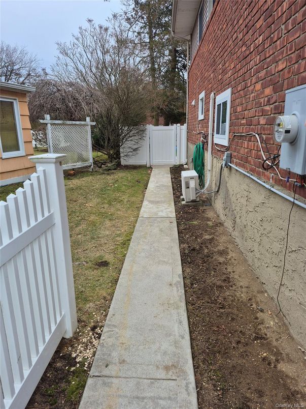 DE Listing image placeholder