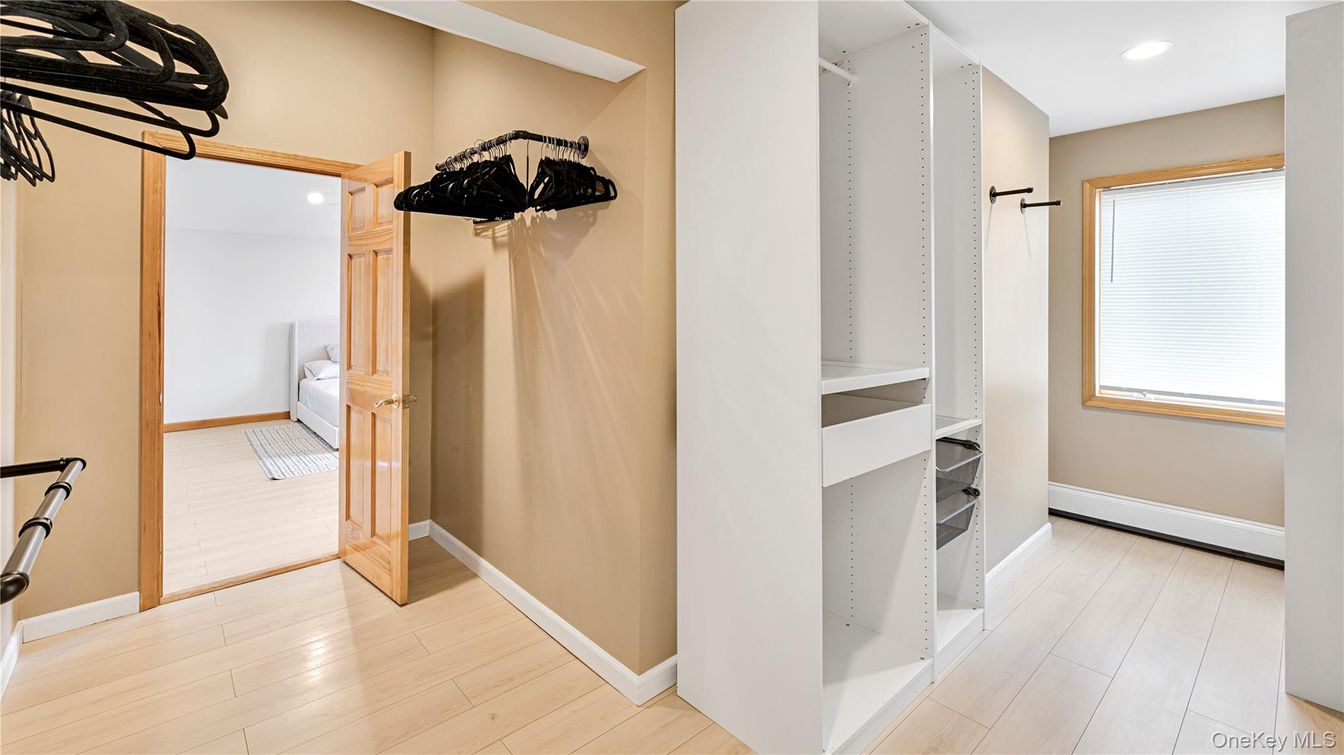 Interior, Recessed Lighting, Walk-in Closets, Wood Texture Flooring