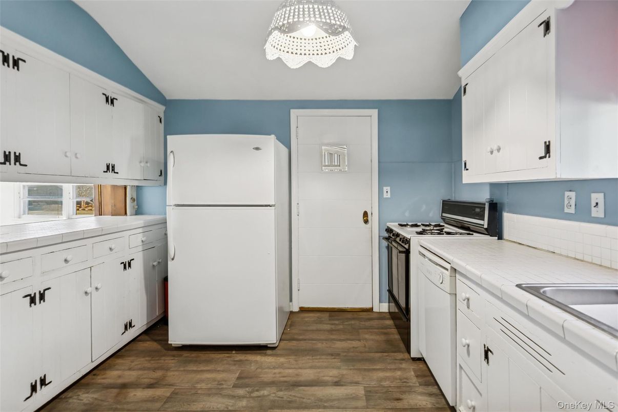 Interior, Kitchen, Tile Countertops, Wood Texture Flooring