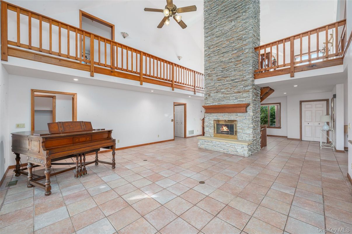 Fireplace, Interior, Piano, Recessed Lighting