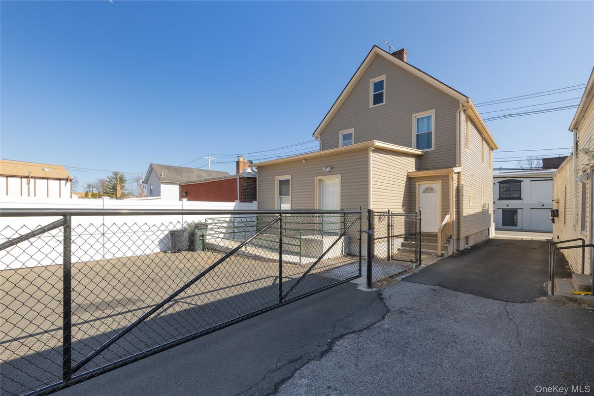 DE Listing image placeholder