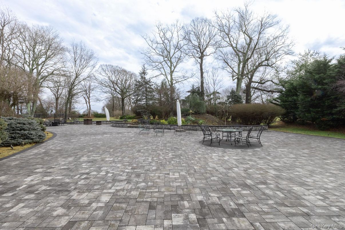 DE Listing image placeholder