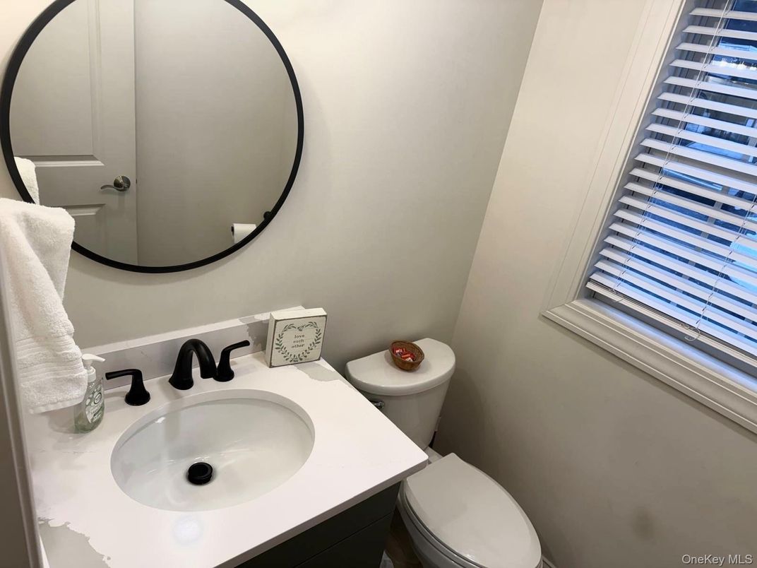 DE Listing image placeholder