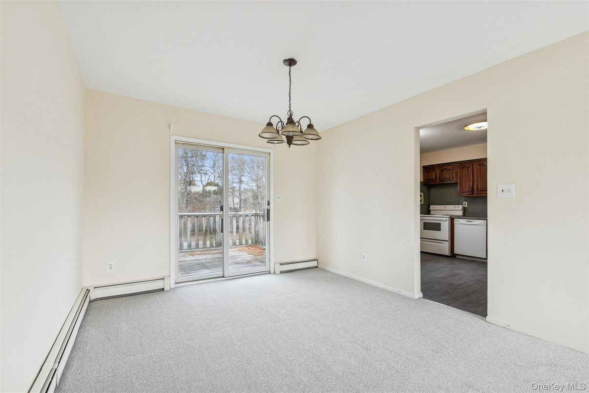 Chandelier, Empty room, Interior, Kitchen