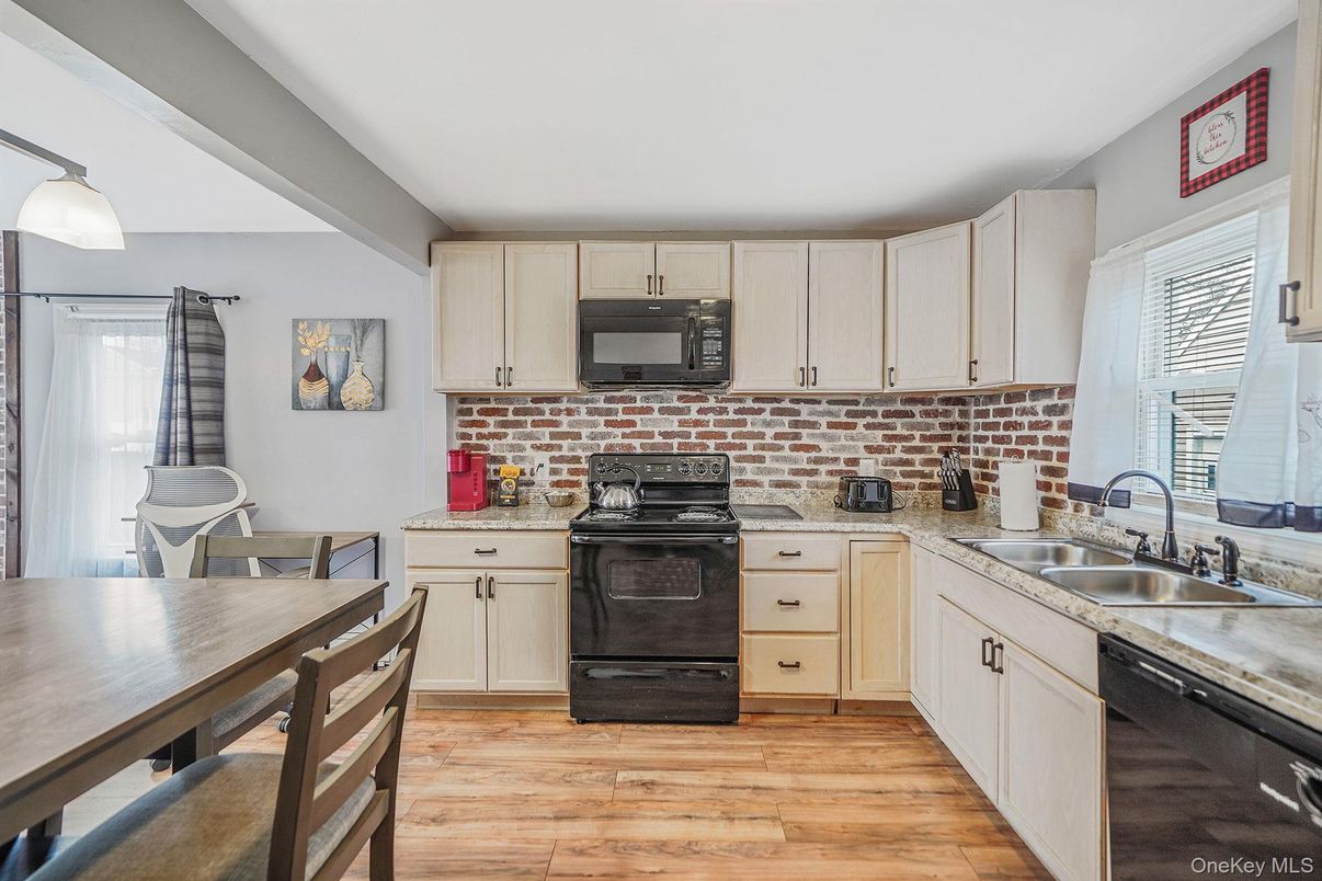 Dining room, Interior, Kitchen, Stone Walls, Wood Texture Flooring