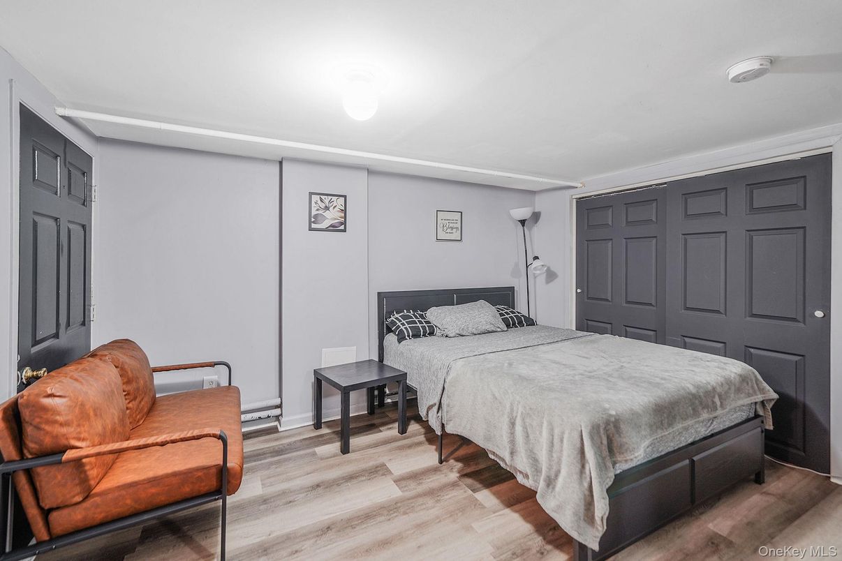 DE Listing image placeholder