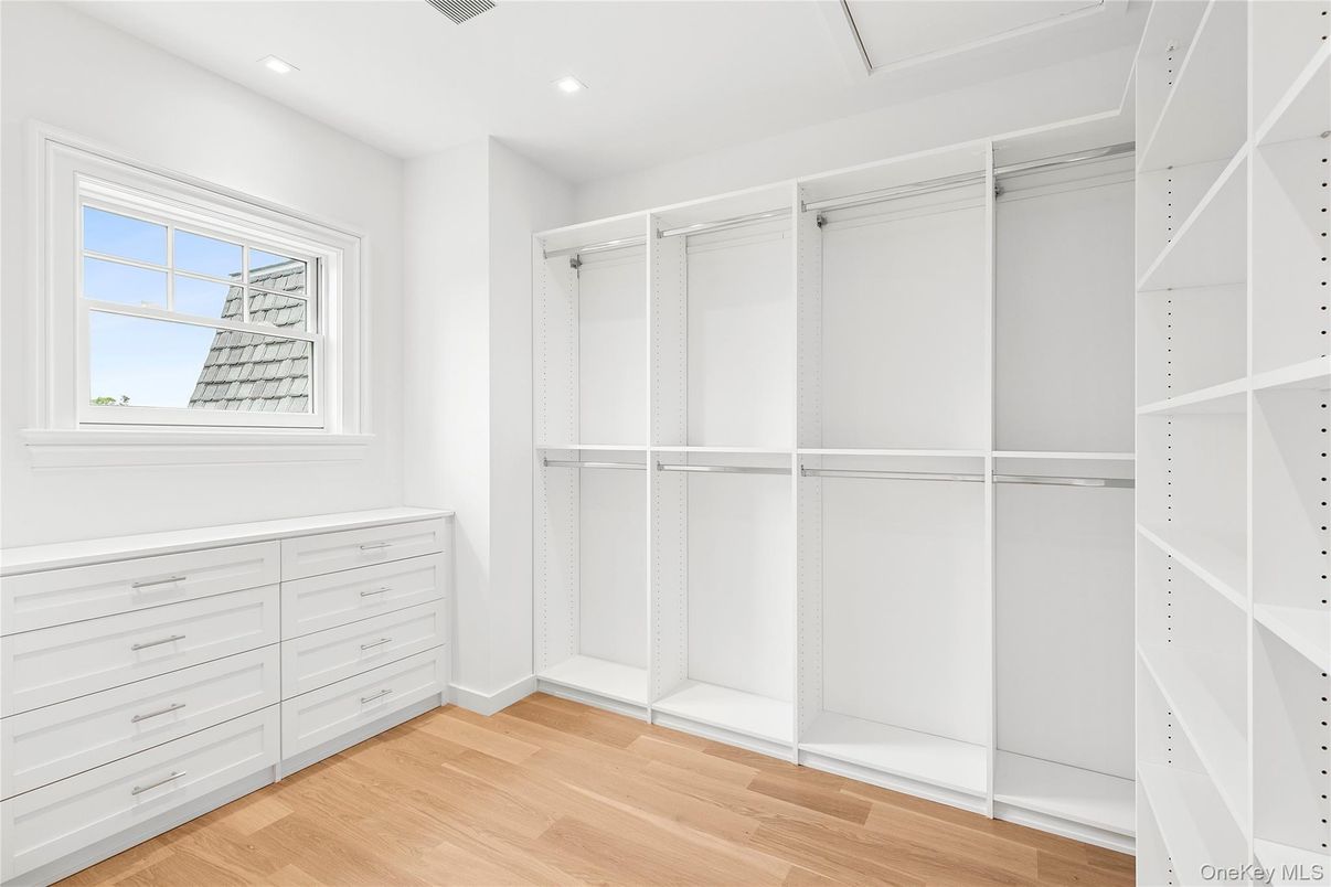 Interior, Recessed Lighting, Walk-in Closets, Wood Texture Flooring