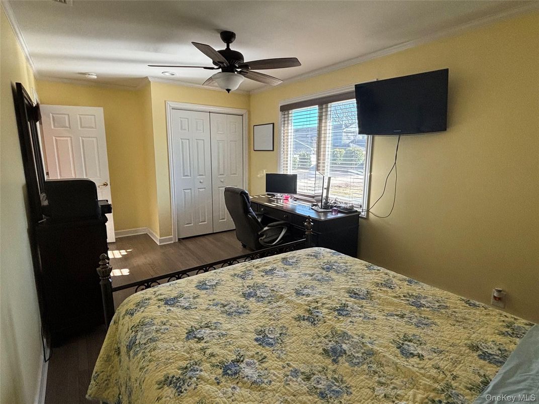 Bedroom, Home Office, Interior, Wood Texture Flooring