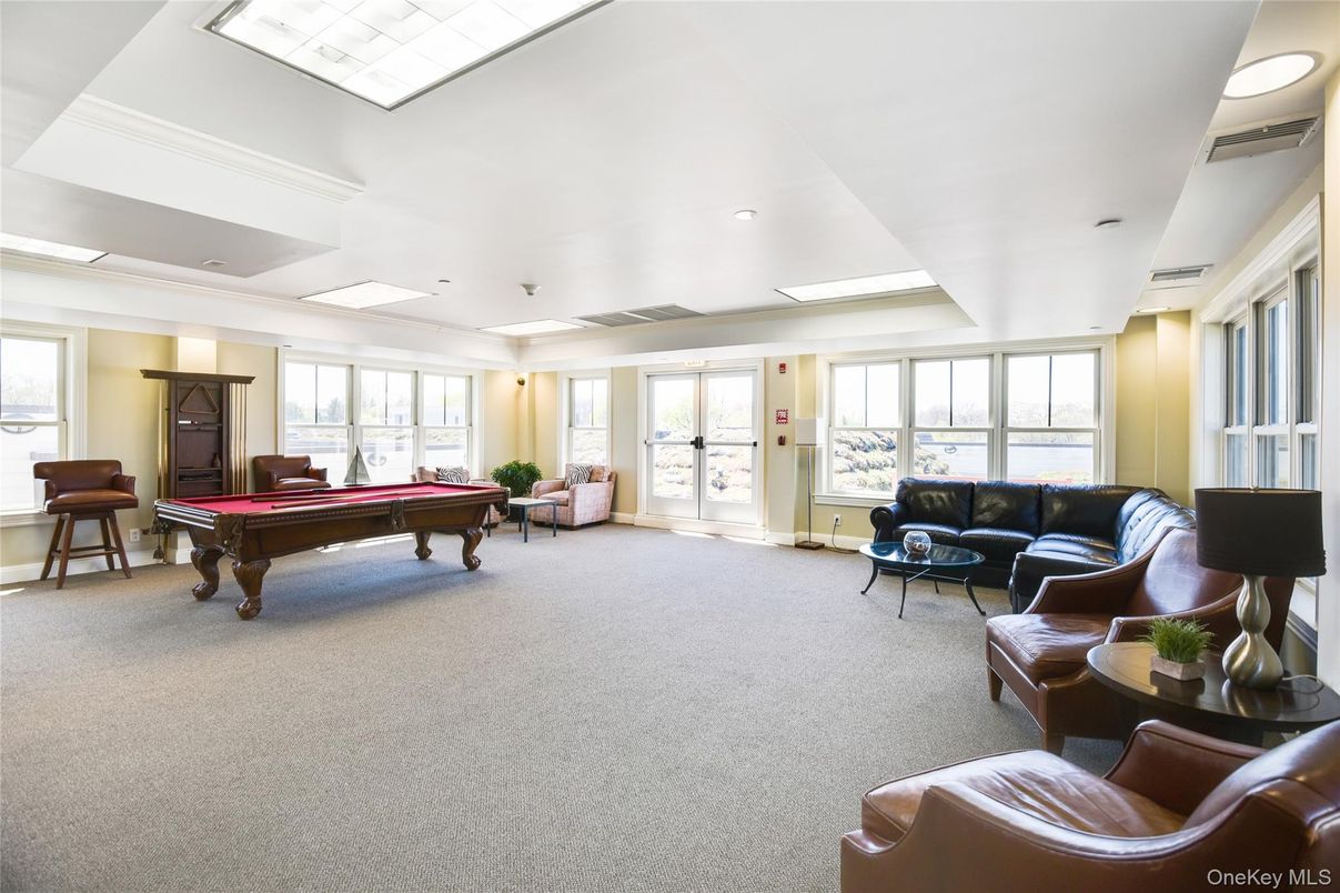 Billiard Table, Game Room, Interior, Living room, Recessed Lighting