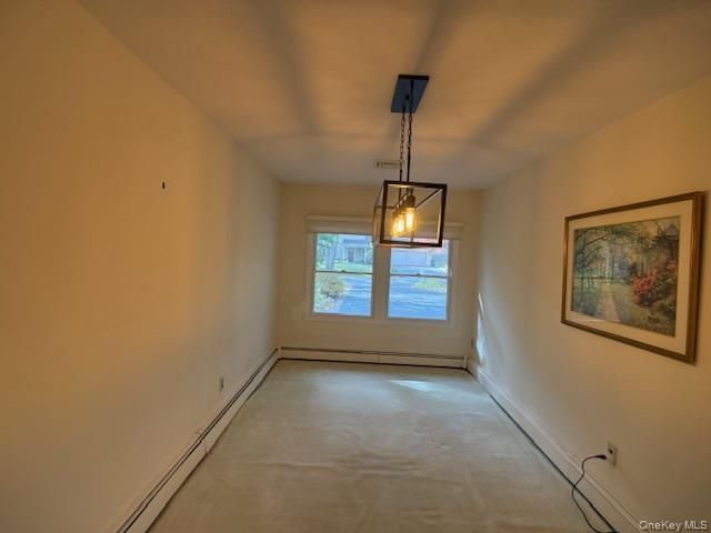 Empty room, Interior, Pendant Lights