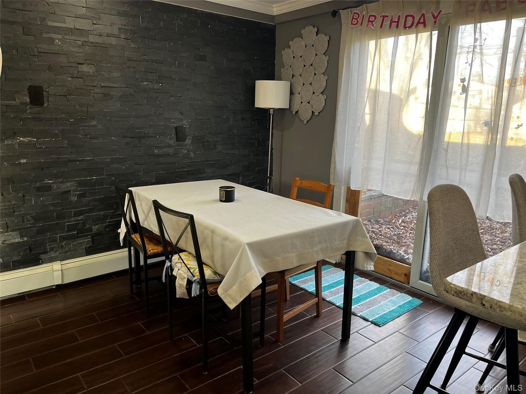 Dining room, Interior, Wood Texture Flooring