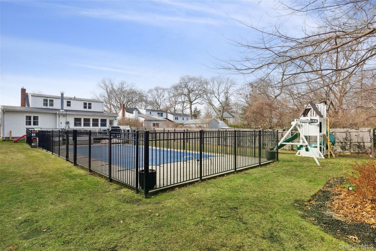 Backyard, Exterior, Playground