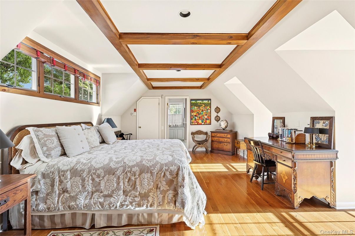 Bedroom, Home Office, Interior, Wooden Beams, Wood Texture Flooring