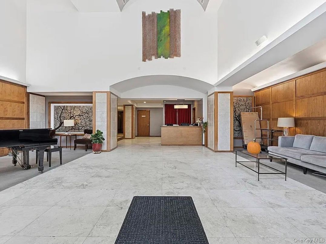 Interior, Living room, Marble, Piano, Recessed Lighting