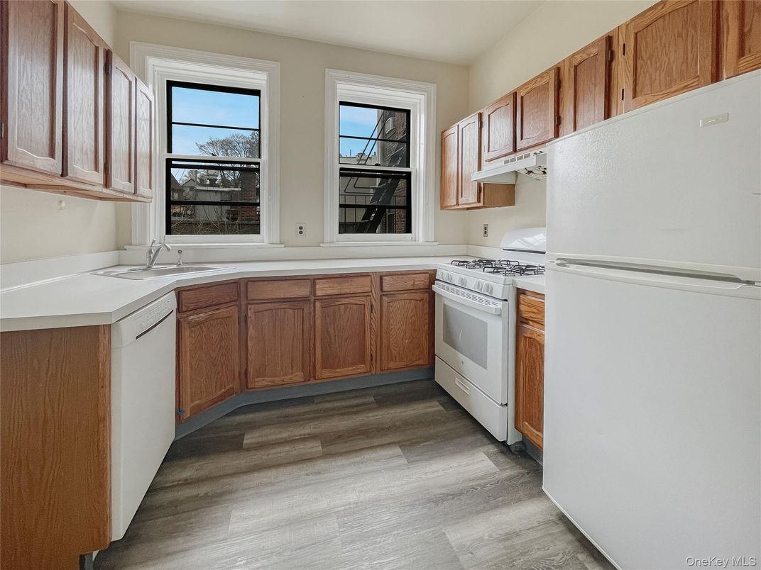 Interior, Kitchen, Wood Texture Flooring