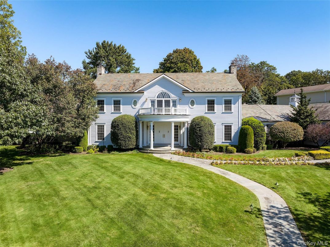 Backyard, Exterior, Facade, Farmhouse