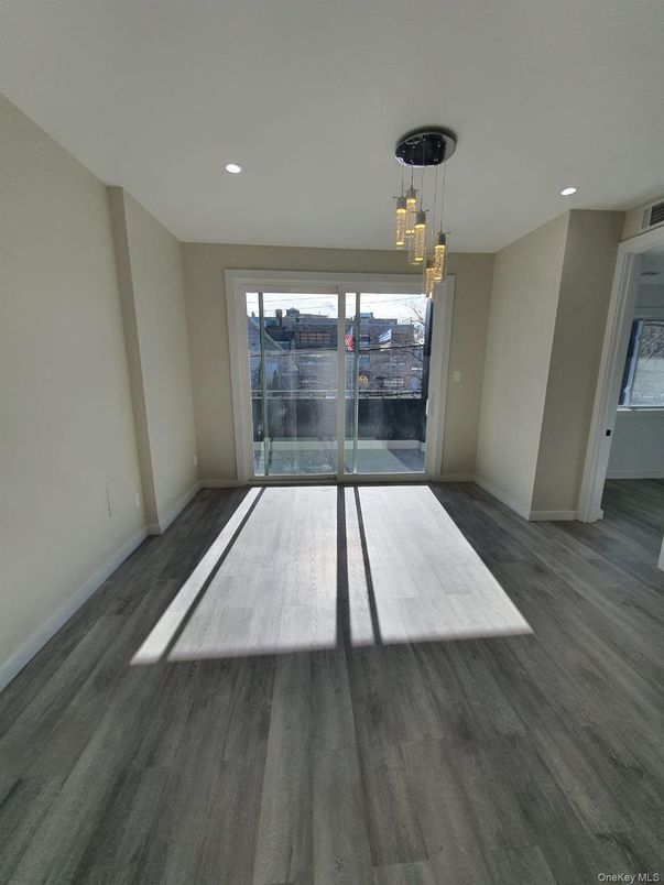 Empty room, Interior, Pendant Lights, Recessed Lighting, Wood Texture Flooring