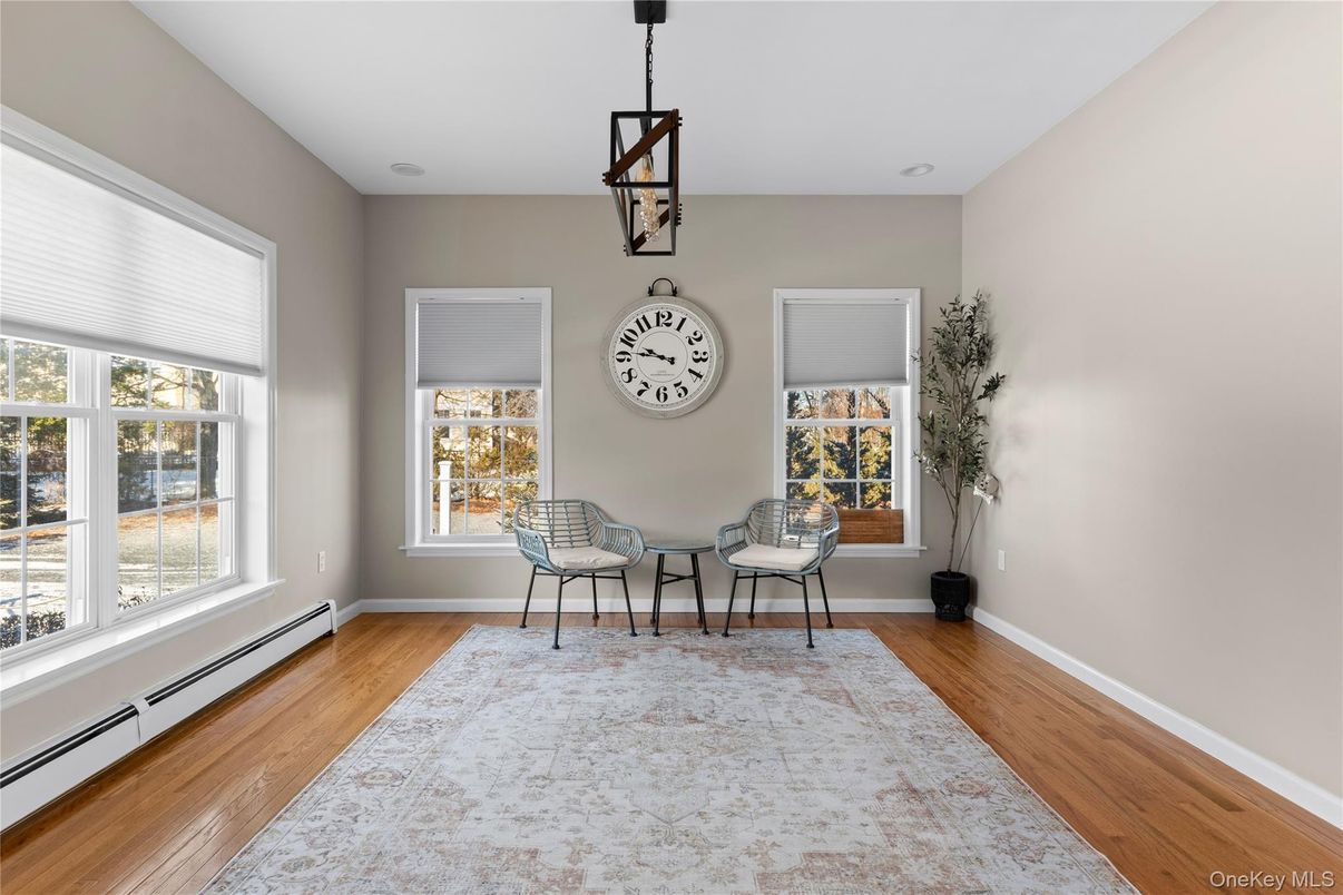 Interior, Pendant Lights, Wood Texture Flooring