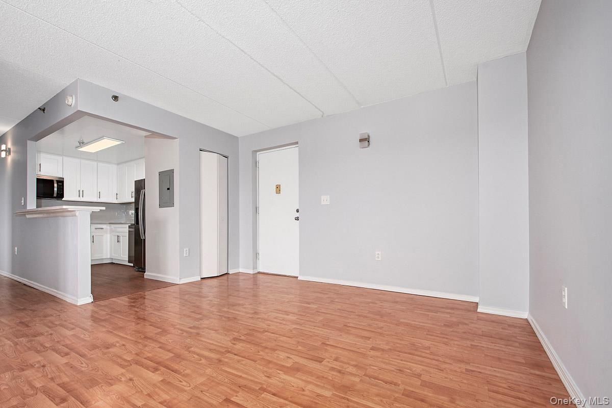 Empty room, Interior, Kitchen, Wood Texture Flooring