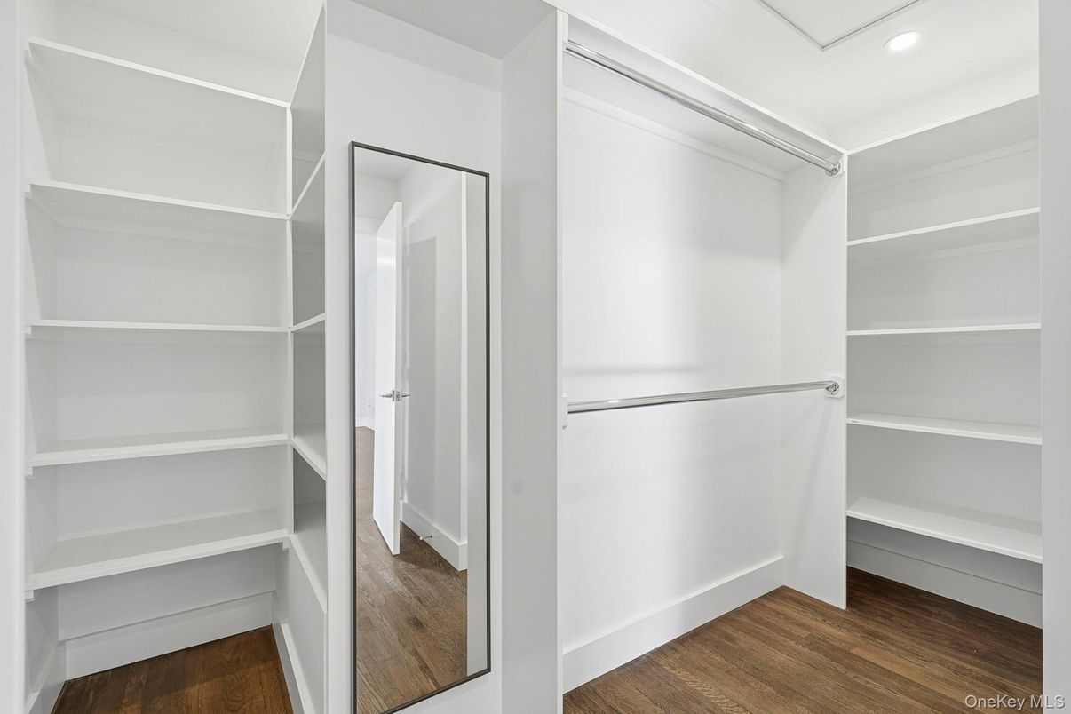 Interior, Recessed Lighting, Walk-in Closets, Wood Texture Flooring