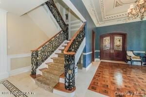 Chandelier, Interior, Wood Texture Flooring