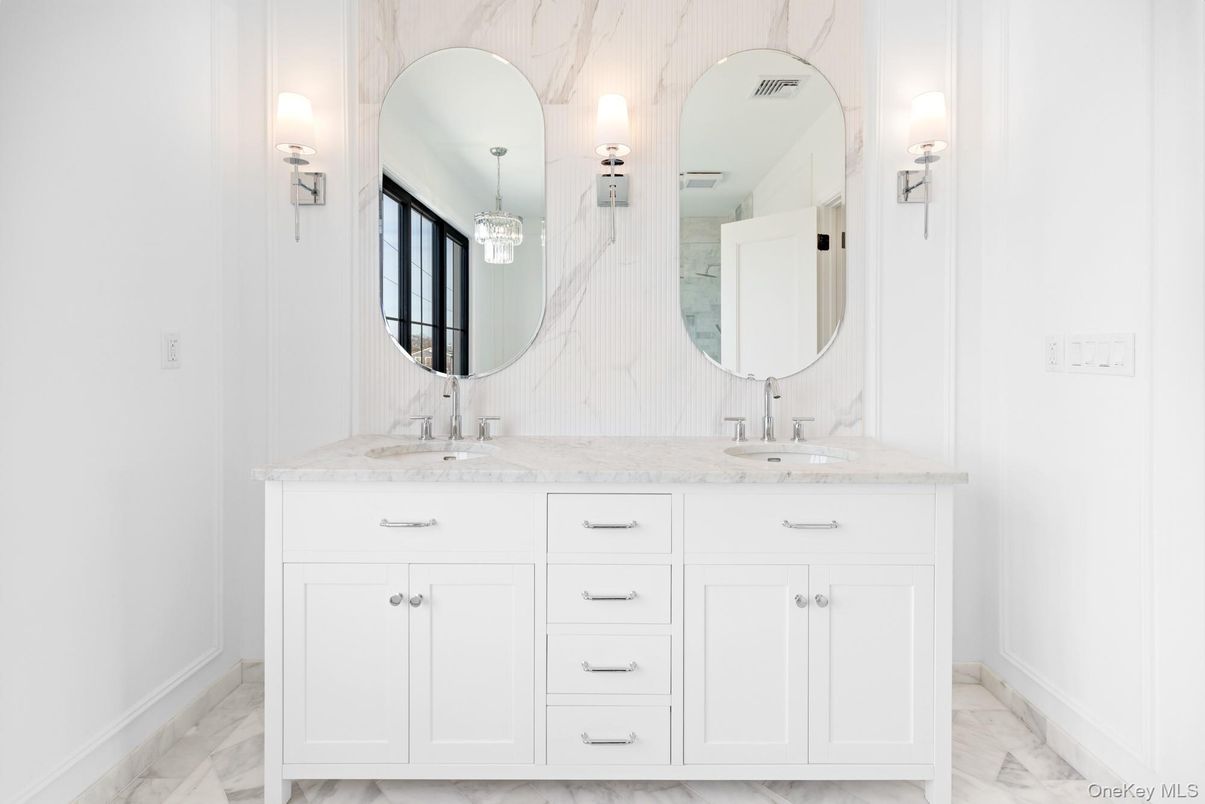 Bathroom, Dual Sink Vanities, Interior, Marble