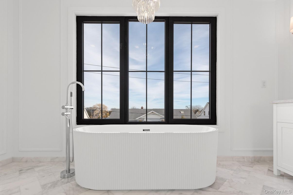 Bathroom, Chandelier, Free Standing Baths, Interior, Marble