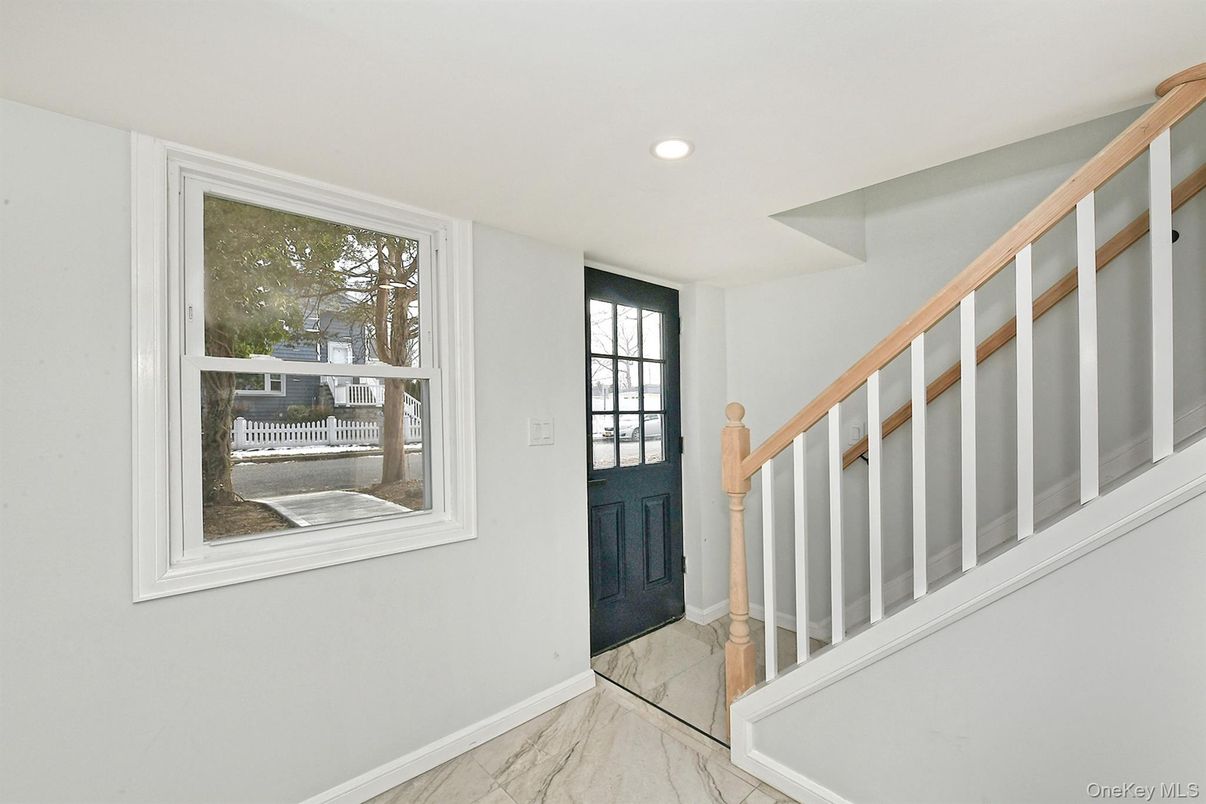 Interior, Marble, Recessed Lighting