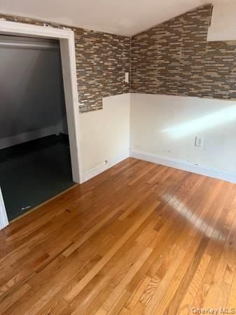 Empty room, Interior, Stone Walls, Wood Texture Flooring
