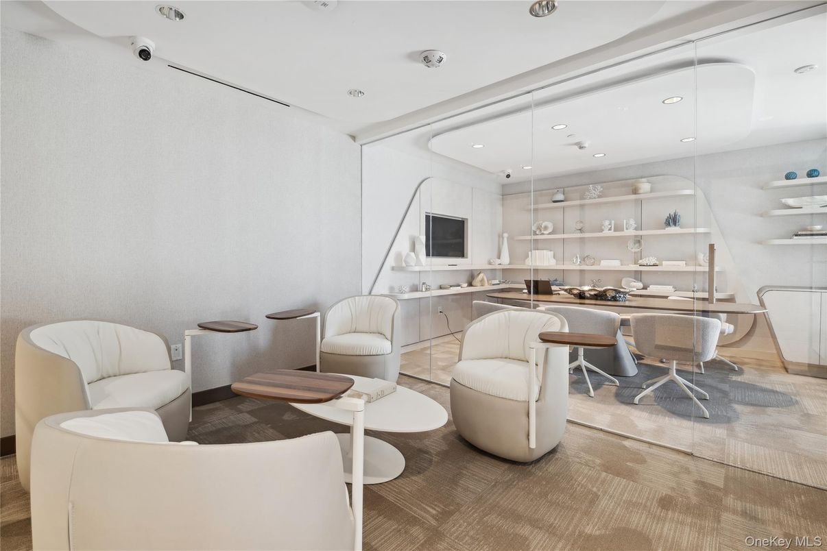 Dining room, Interior, Living room, Recessed Lighting