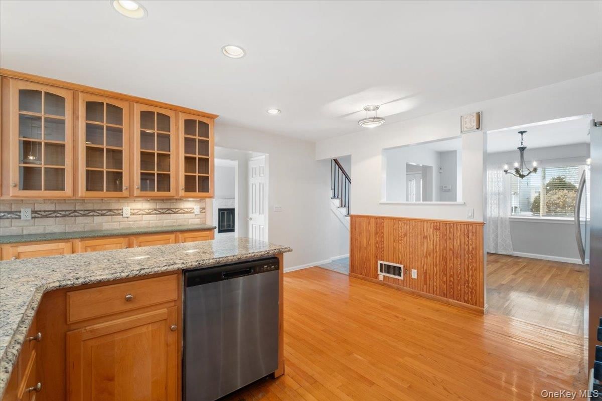 Chandelier, Interior, Kitchen, Recessed Lighting, Wood Texture Flooring