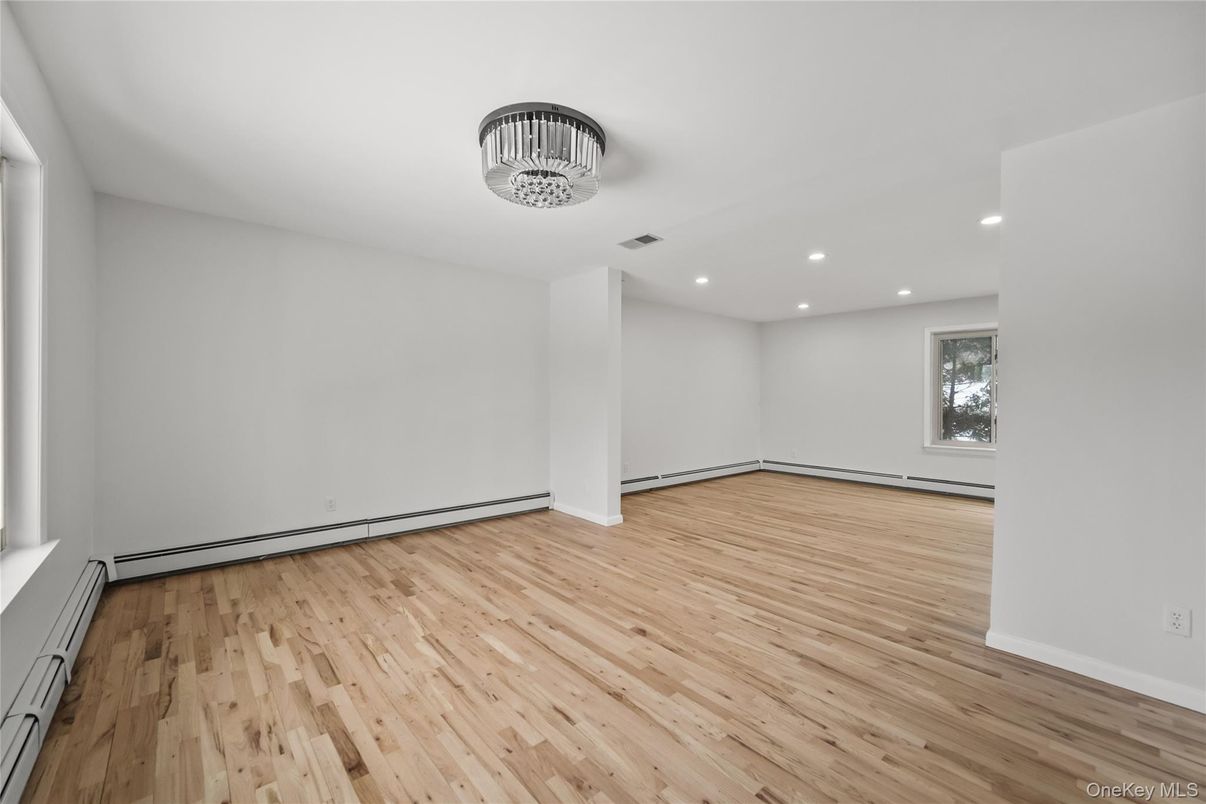 Chandelier, Empty room, Interior, Recessed Lighting, Wood Texture Flooring