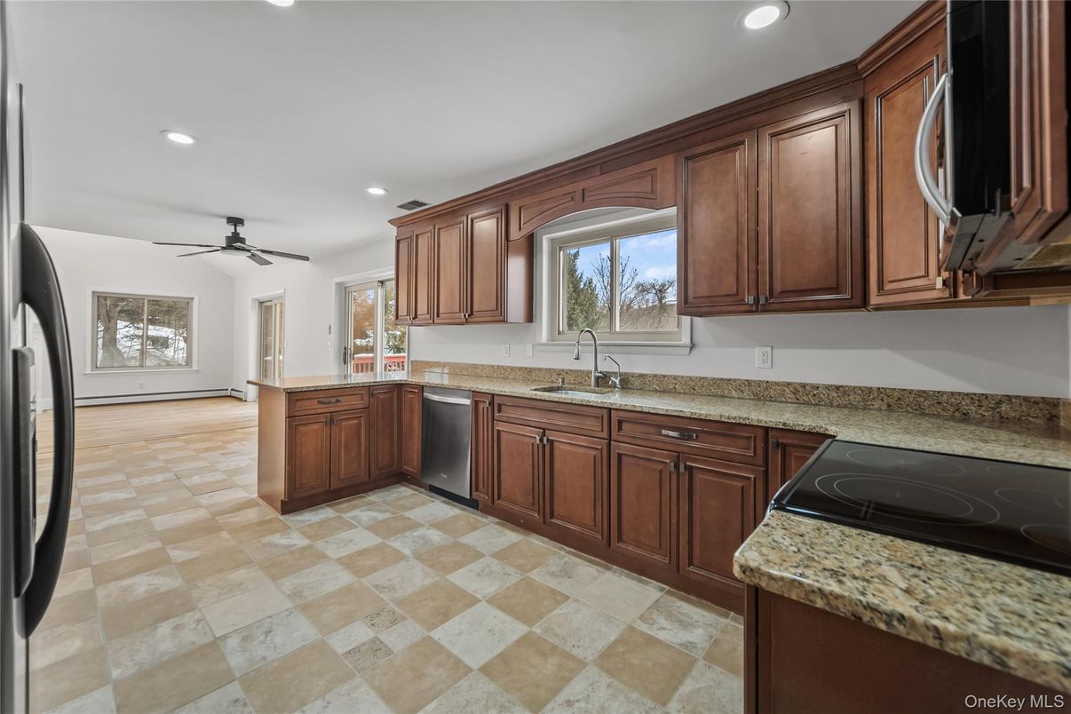 Interior, Kitchen, Recessed Lighting
