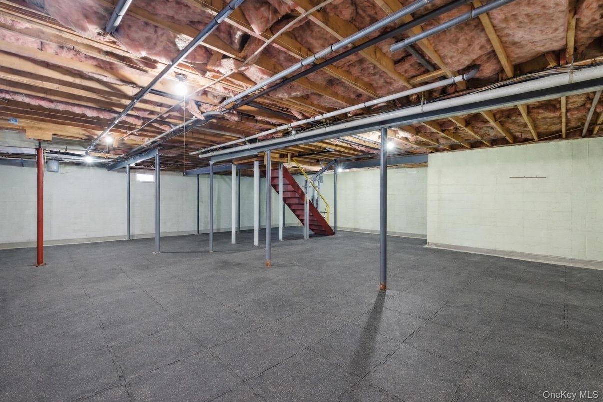 Interior, Wooden Beams