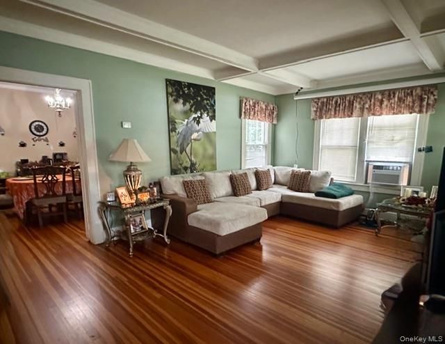 Chandelier, Dining room, Interior, Living room, Wood Texture Flooring