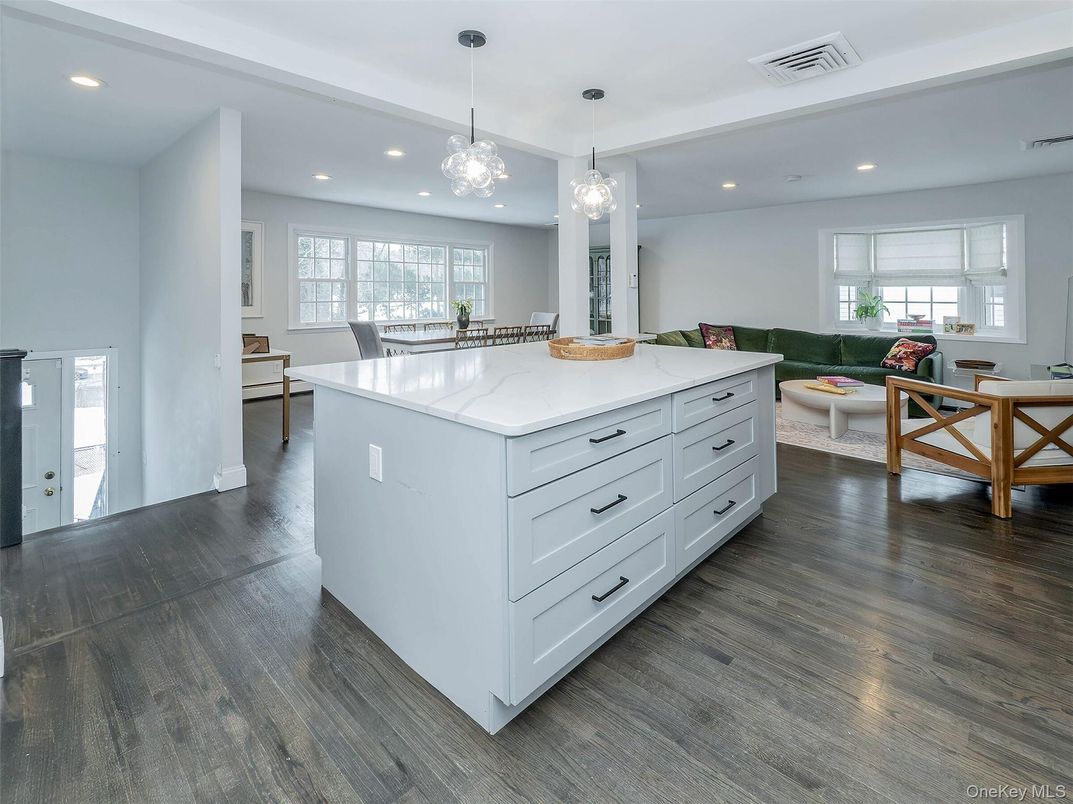 Dining room, Interior, Kitchen, Living room, Pendant Lights, Recessed Lighting, Wood Texture Flooring