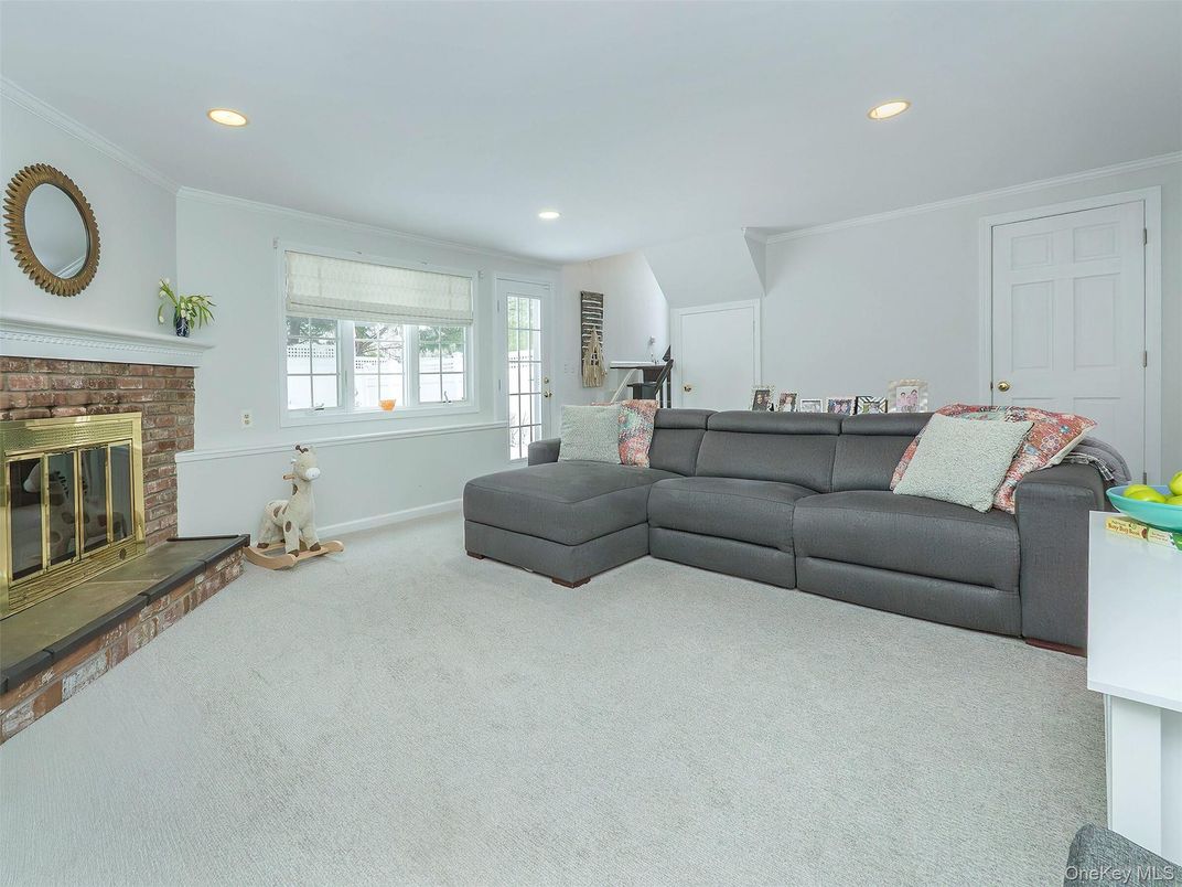 Fireplace, Interior, Living room, Recessed Lighting