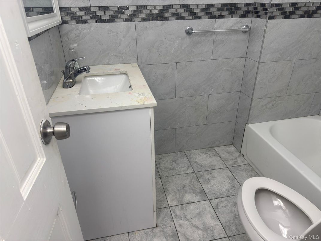 Bathroom, Interior, Marble Walls